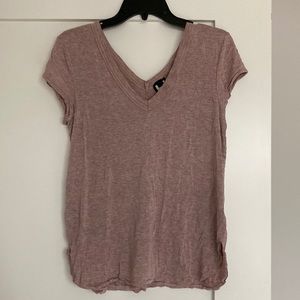 Lilac short sleeve shirt